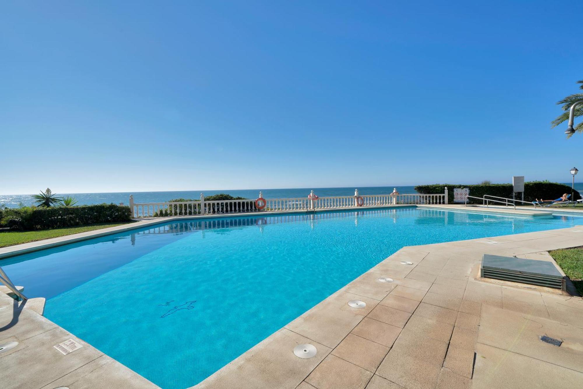 Casa Mar Apartamento Front Beach Con Wifi, Piscina, Padel Y Tenis - Lubina Del Sol Sitio de Calahonda Luaran gambar