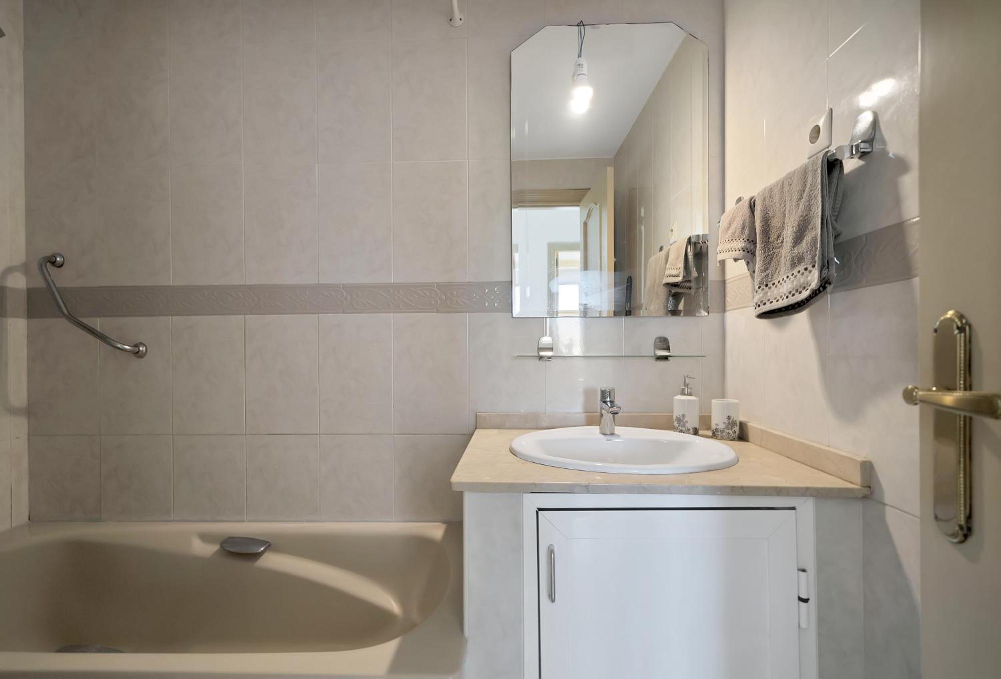Casa Mar Apartamento Front Beach Con Wifi, Piscina, Padel Y Tenis - Lubina Del Sol Sitio de Calahonda Luaran gambar